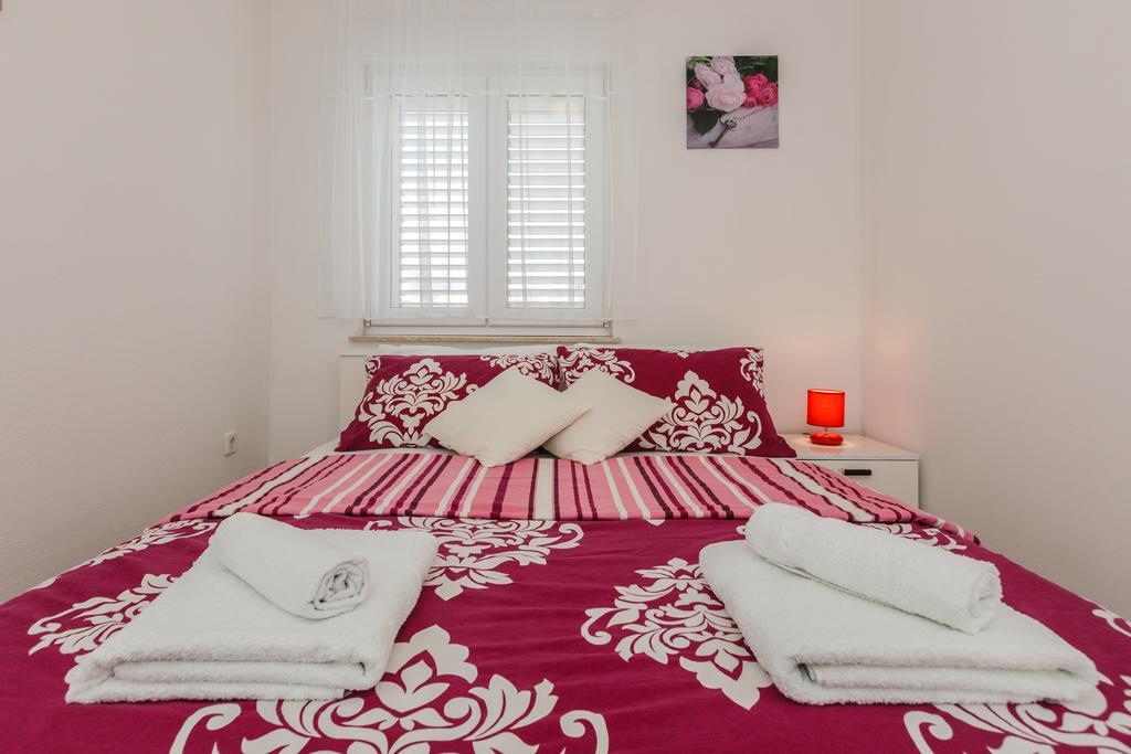 Apartment Anna Kaštela Zewnętrze zdjęcie